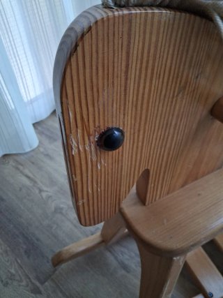 Caballito de madera para niños