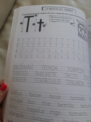 CALIGRAFÍA EN LETRA IMPRENTA CON ADIVINANZAS