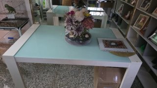Mesa extensible cristal y madera