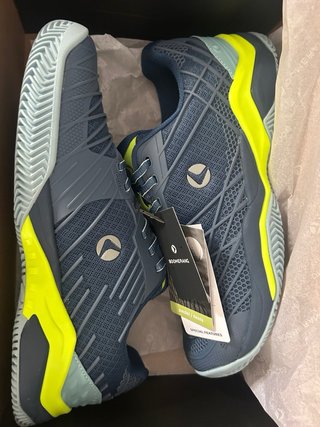 Zapatillas Pádel - Tenis Boomerang T43 (NUEVAS)