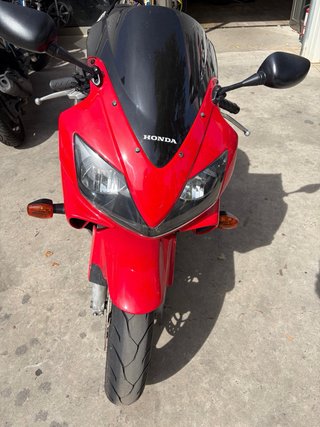 Honda CBR600fi Sportbike Roja y Negra