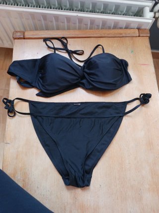 Bikini negro talla 46