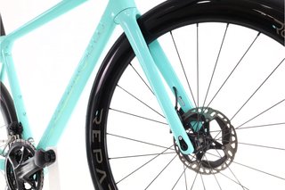 Bicicleta Bianchi Specialissima Di2 12V t.56 Reacondicionada