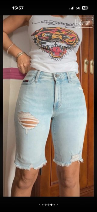 Bermudas vaqueras Tommy Jeans desgastadas