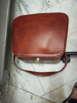 Maletín vintage Lujon marrón32x31x12