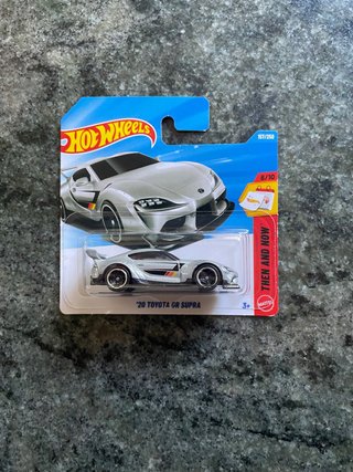Hot Wheels '20 Toyota GR Supra