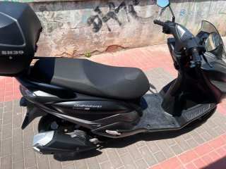 Suzuki Burgman 125cc Negra NEGOCIABLE