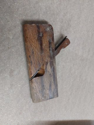 Cepillo carpintero antiguo madera