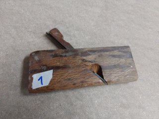 Cepillo carpintero antiguo madera