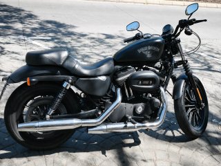 Harley-Davidson Black Iron 883 2013 Negra