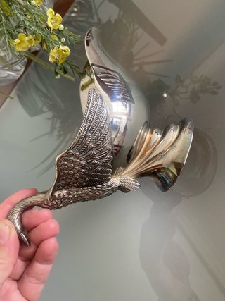 Salsero de alpaca con cisne
