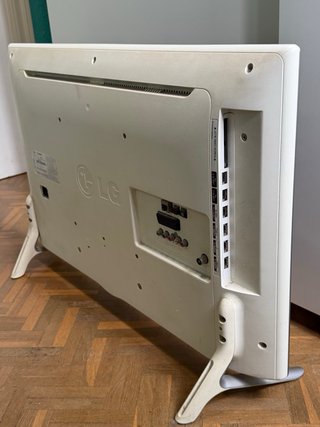 Televisor LG 32 Plata