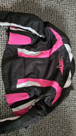 Chaqueta Moto Cordura Mujer Negra y Rosa
