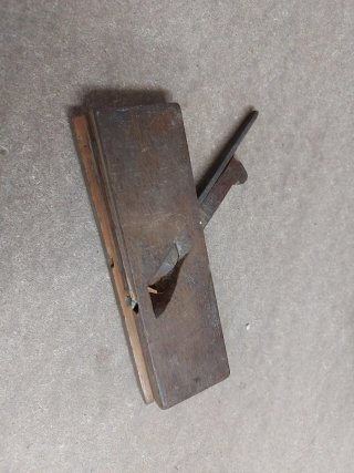 Cepillo carpintero antiguo madera