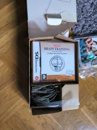 Nintendo DS Lite + Juego Brain Training