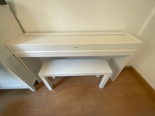 Piano Yamaha YDP-S52 Blanco Es amartillado.