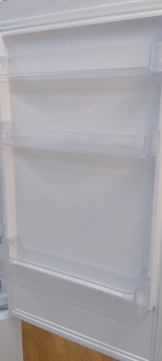 NEVERA COMBI CANDY NO FROST ENERGÍA A+