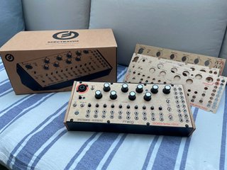 Moog Spectravox Sintetizador Analógico