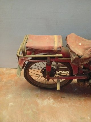 Guzzi Cardellino Roja