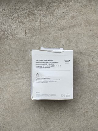 Cargador Apple USB-C 20W