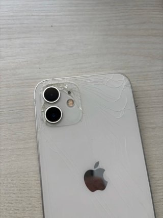 iPhone 12 para piezas