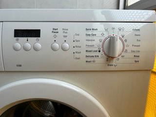 Lavadora Bosch Blanca modelo (WAE24260GB/04)