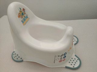 Lote artículos aseo bebé: orinal y reductor WC.