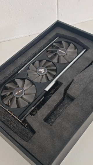Sapphire Nitro+ RX 5700 XT 8GB GDDR6