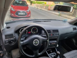 Volkswagen Bora 2000