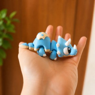 Triceratops bebé articulado