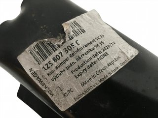 Soporte paragolpes trasero Skoda Octavia II