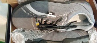 Zapatos de seguridad grises