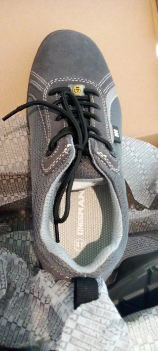 Zapatos de seguridad grises