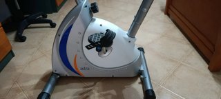 Bicicleta Estática BH Fitness Astra