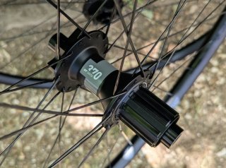 Ruedas NoTubes Crest MK4 DT Swiss 370 Gravel MTB