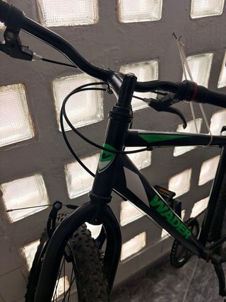Bicicleta Wader Negra y Verde