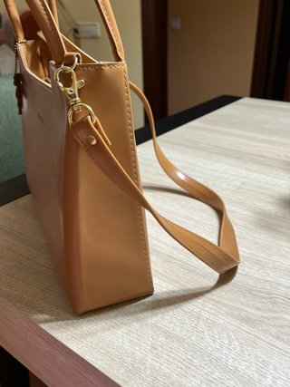 Bolso Maridel Beige con Charm