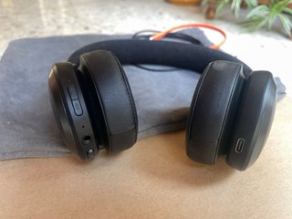 Auriculares JBL LIVE 770NC Negros