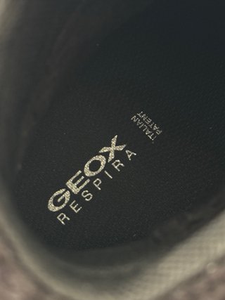 Botas de piel impermeables nuevas GEOX. Talla 38
