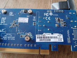 NVIDIA GeForce 210 1GB DDR3 Tarjeta Gráfica