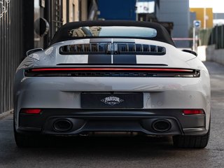 Porsche 911 Carrera Cabriolet
