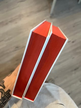 Caraval / Legendary