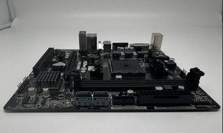 Placa Base ASRock FM2A88M-HD+ R3.0