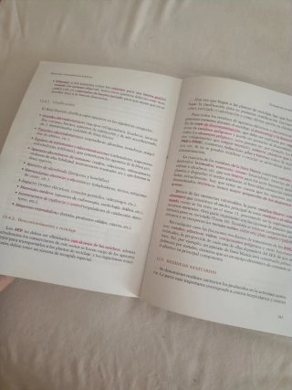 Reciclado y tratamiento de residuos UNED