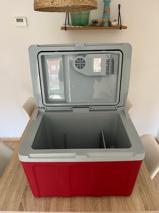 Nevera AREBOS 40L