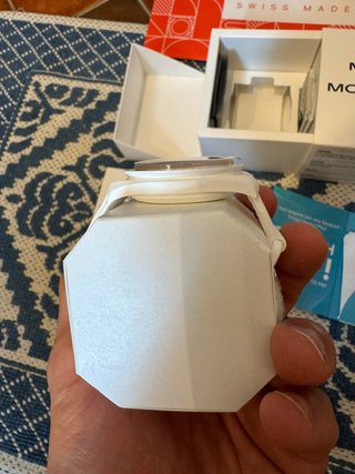 Swátch x Ómegá      Snoopy     blanco