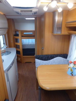 Caravana Fendt 3 ambientes, A/A, Mover y Toldo
