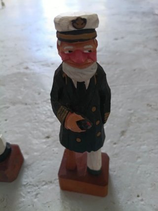 Figuras Capitán Marinero Madera Tallada