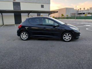 Peugeot 207 2010
