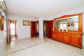 Piso en venta en Linares